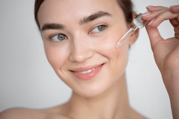 چگونه سرم های پوستی را وارد روتین روزانه خود کنیم؟